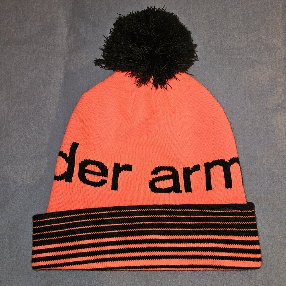 Under Armour PomPom Beanie